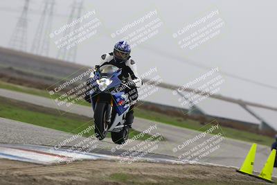 media/Nov-29-2025-TrackDaz (Sat) [[10ae2d9bce]]/B Group/Session 4 (Wheelie Bump)/